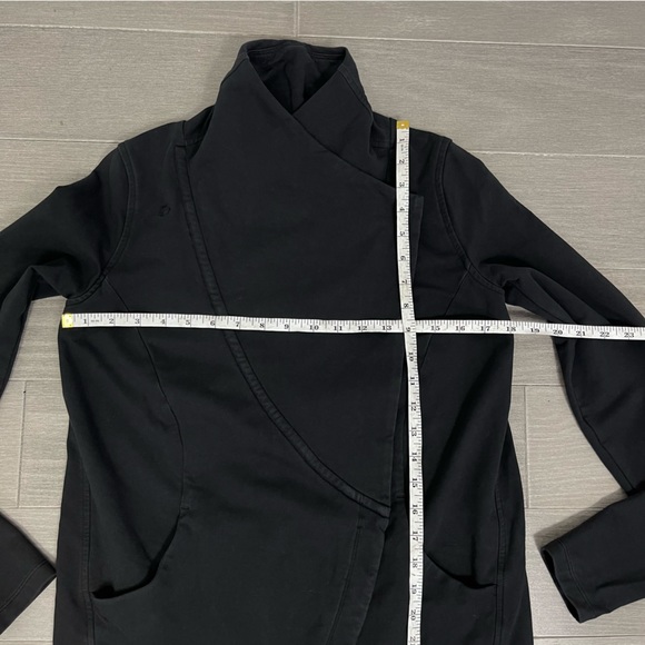Lululemon Rulu Rally Wrap Black 6 Jacket Cardigan Sweater Snap Button Closure - Picture 15 of 16